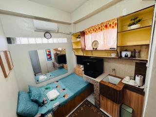 Cozy Solo Unit with Aircon , Wifi, Free Parking at Sonia's Island Stay - Virac - 7
