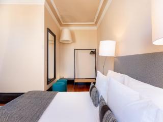 Beach studio nearby market in Oporto - Porto - 8