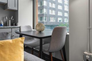 CozySuites Modern 1BR in Downtown Pitts #4 - Pittsburgh - 3
