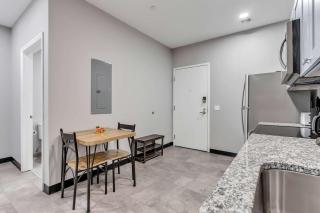 CozySuites Modern 1BR in Downtown Pitts #14 - Pittsburgh - 1