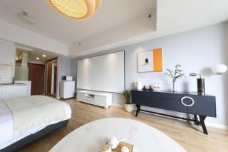Shanghai Hills & Wanda Side Spacious Stay Close to Metro Line 18 - 1