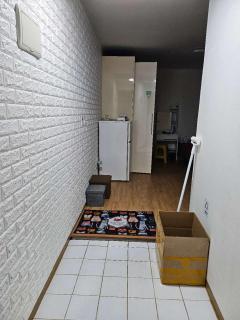 Mercury's home - Foreigners Only - 2