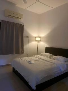 DreamSuite Homestay Lukut 3R5B 10 guests - Port Dickson - 8