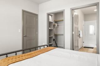 TWO Stylish Westgate CozySuites by stadium with pool! - 4