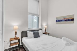 CozySuites Modern 1BR in Downtown Pitts #18 - 0