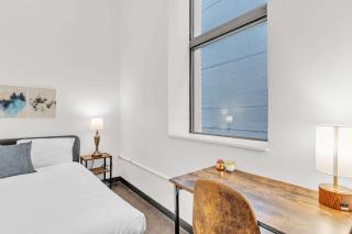 CozySuites Modern 1BR in Downtown Pitts #19 - 3