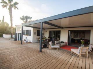 Carqueiranne: Villa de Charme avec Piscine, Vue Mer, pour 8 Personnes - FR-1-599-119 - Carqueiranne - 8