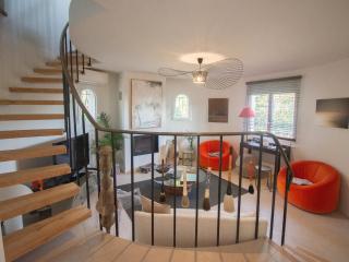 Carqueiranne: Villa de Charme avec Piscine, Vue Mer, pour 8 Personnes - FR-1-599-119 - Carqueiranne - 3