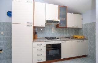 1 Bedroom Stunning Apartment In Podgora - - 2