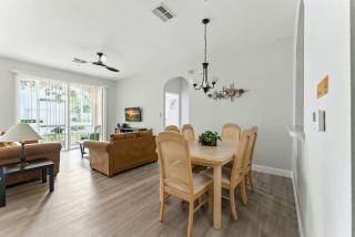 3BR Resort Condo Pool Balcony Near Disney - 2