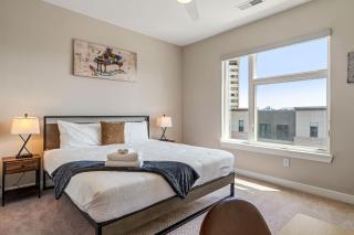 CozySuites - Penrose On Mass with pool and parking #5 - Indianapolis - 0