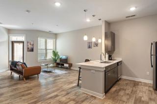 CozySuites - Penrose On Mass with pool and parking #9 - Indianapolis - 5