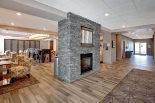 Ramada by Wyndham St Paul AB - St. Paul - 6