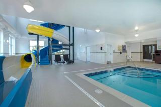 Ramada by Wyndham St Paul AB - St. Paul - 4
