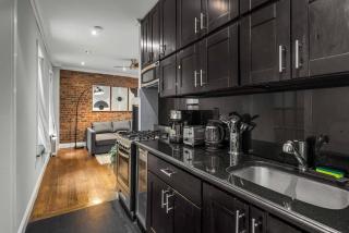Modern Manhattan Retreat Near Central Park - New York - 6