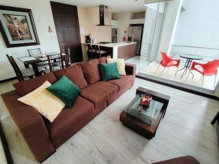 Gran Departamento en el Avant Plaza en la calle Finlandia - Quito - 0