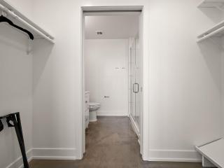 CozySuites NLG with pool bowling alley sauna #16 - Minneapolis - 1