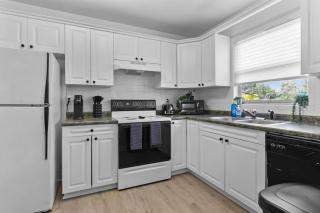 Zebra House - Close 2 all TampaBay has to offer - Tampa - 7