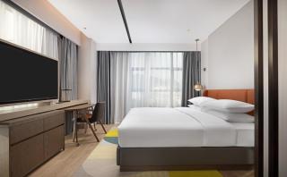 Home2 Suites By Hilton XingYi Jushan Plaza - 8