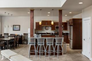 6BR - 6 King Beds - EV - 10min Downtown - Bend - 3