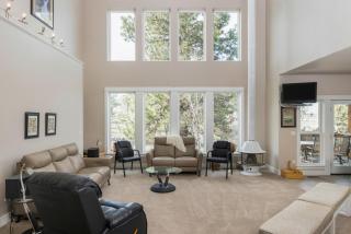 6BR - 6 King Beds - EV - 10min Downtown - Bend - 2