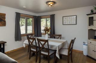 Cozy 2BDR Retreat in Bend for 6 - Bend - 4