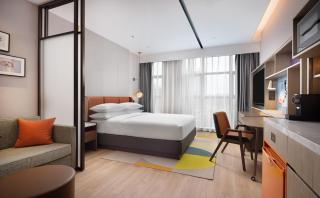 Hilton Garden Inn Xingyi Orange Hill Plaza - Xingyi - 2