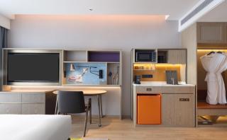 Hilton Garden Inn Xingyi Orange Hill Plaza - Xingyi - 1