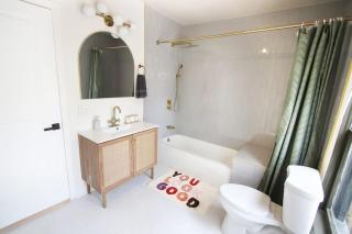 Walkable, Outdoor Oasis, BBQ, Firepit and Bocce Ball - Tampa - 8