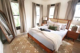 Walkable, Outdoor Oasis, BBQ, Firepit and Bocce Ball - 2