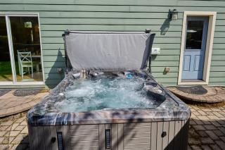 Villa with Hot Tub, Firepit and Game room - McMinnville - 6