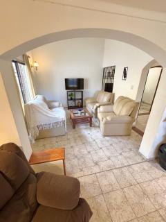 Casa Amplia en Ruta del vino - Luján de Cuyo - 5