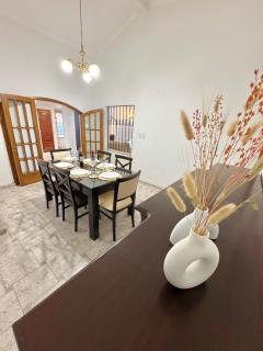 Casa Amplia en Ruta del vino - Luján de Cuyo - 1