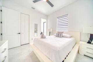Breezy Coral Escape-Heated Pool - 8