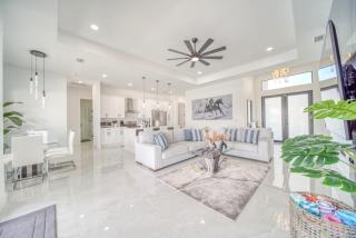 Breezy Coral Escape-Heated Pool - Cape Coral - 3
