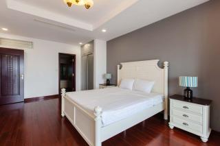 Vinhome Royal City Nguyễn Trãi Luxury Apartment - Hanoi - 6