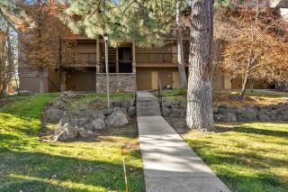 15 min from Mt Bachelor Condo in Resort - Bend - 9