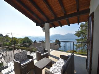 Chalet in Trarego with Lake Maggiore View, cleaning included - Trarego Viggiona - 7