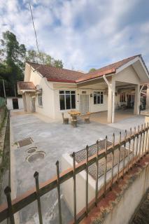 Almai Homestay Batu 4 - Port Dickson - 9