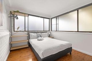 Inviting Double Room - A Peaceful Budget Stay in Padstow - Shared Bathroom - Padstow - 7