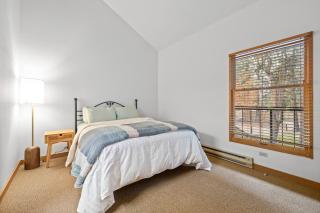 2Beds - Family-friendly- MT Bachelor Village - Bend - 8