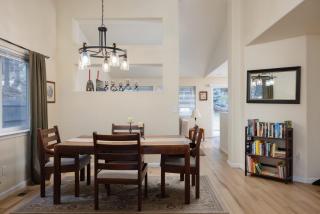 Rock Bluff Retreat - Home for 6 - Bend - 1
