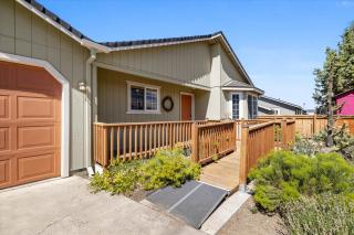ADA Accessible - Pet-Friendly- 3BDR - Bend - 4