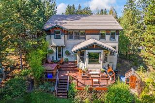 Hot-Tub - Prime Location - Spacious 4BDR - Pets OK - Bend - 6