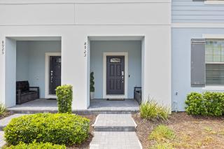 8923 Palm Breeze Getaway at Windsor Westside - 7