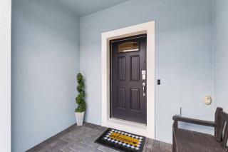 8923 Palm Breeze Getaway at Windsor Westside - 4