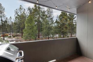 Updated Sunriver Retreat - AC in Every Room - Walk to SHARC and Village - Family and Dog Friendly - Sunriver - 8