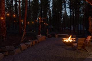 Three Pine Cabin - Charming Family Stay Hot Tub - Bend - 8