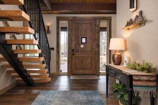 Three Pine Cabin - Charming Family Stay Hot Tub - Bend - 5