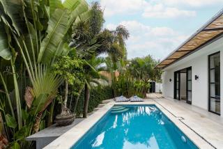 Villa Adrima Canggu - 0